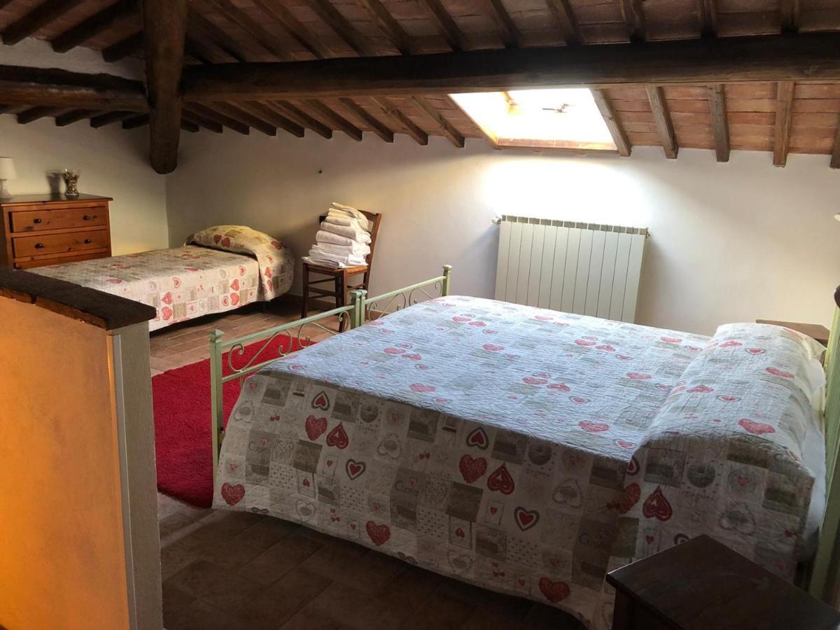 וולטרה Agriturismo Casale Giulia מראה חיצוני תמונה