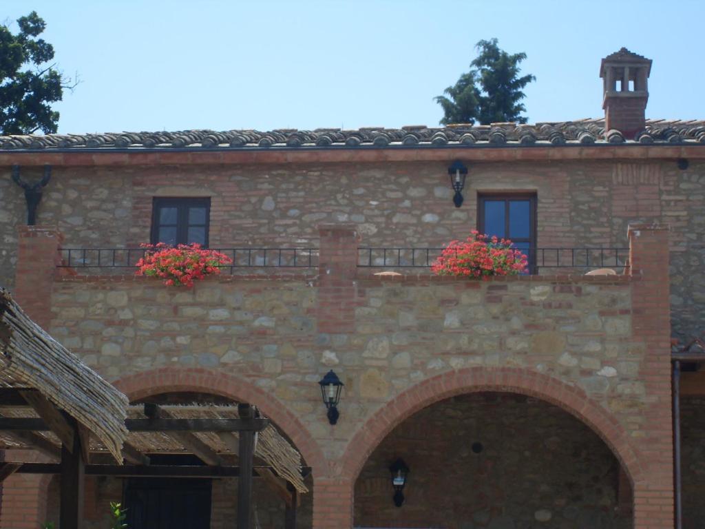 וולטרה Agriturismo Casale Giulia מראה חיצוני תמונה