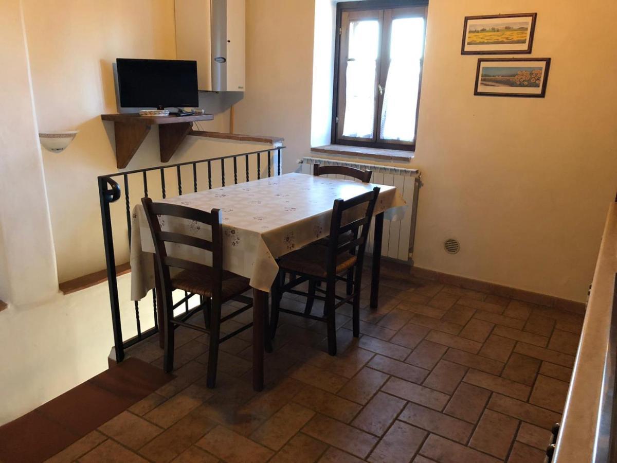 וולטרה Agriturismo Casale Giulia מראה חיצוני תמונה