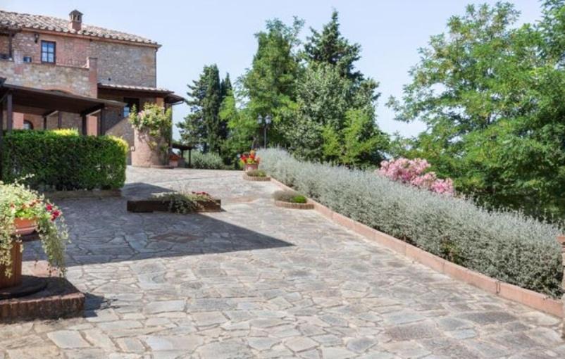 וולטרה Agriturismo Casale Giulia מראה חיצוני תמונה
