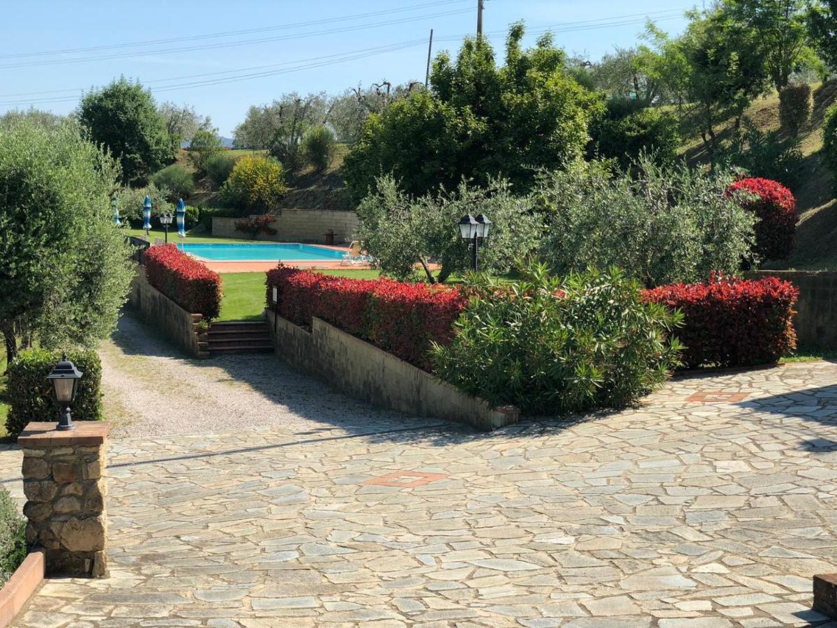 וולטרה Agriturismo Casale Giulia מראה חיצוני תמונה